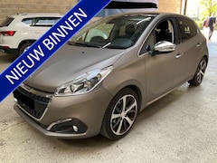 Peugeot 208 - 1.2 PureTech GT-line Airco Cr-Control Panoramadak Special Lak Matt