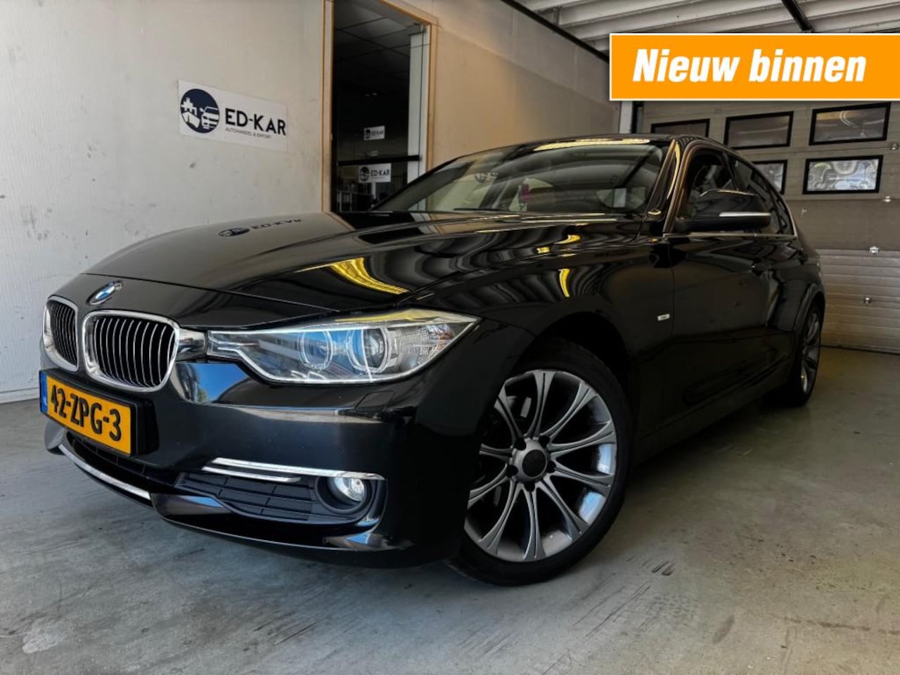 BMW 3-serie - 320i EfficientDynamics Edition High Executive zeer nette auto NA - AutoWereld.nl