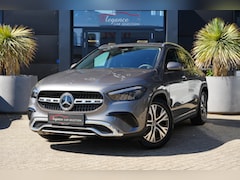 Mercedes-Benz GLA-Klasse - 200 Star Edition 164pk Stoelverwarming/Trekhaak/Camera