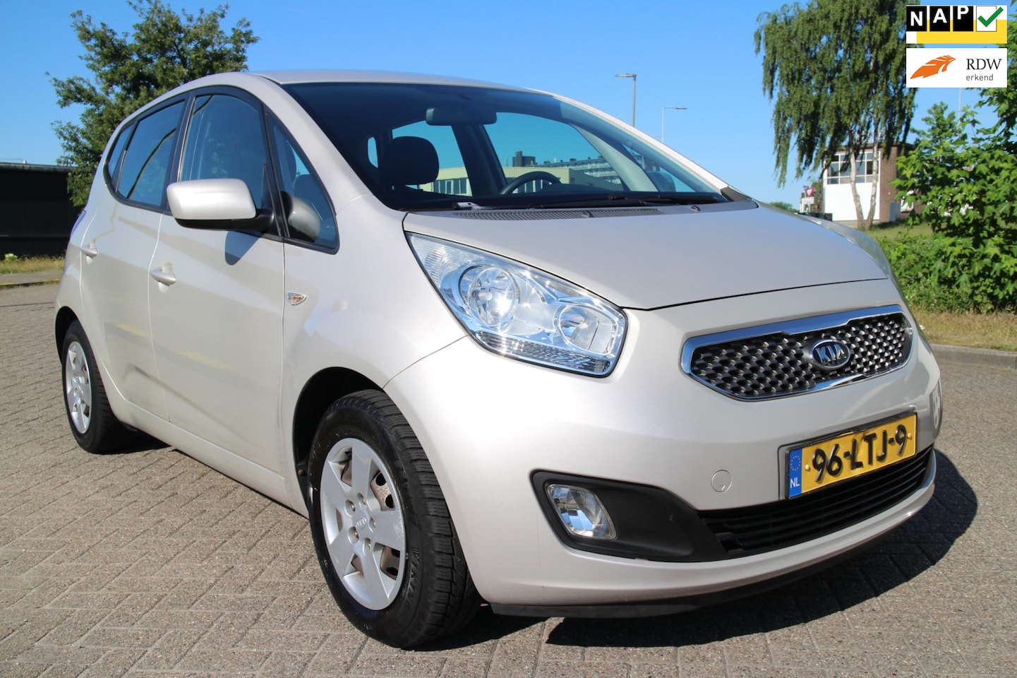 Kia Venga - 1.4 CVVT X-tra 1.4 CVVT X-tra - AutoWereld.nl