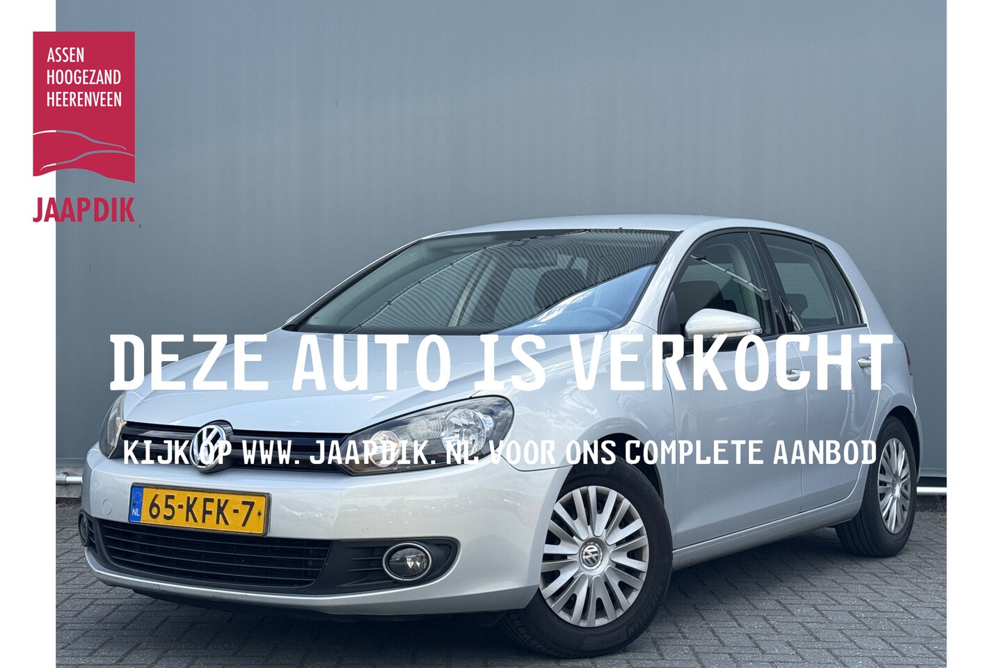 Volkswagen Golf - BJR 2009 1.6 TDI 105 PK Trendline BlueMotion METALLIC LAK / AIRCO / CRUISE CONTR. / VELOUR - AutoWereld.nl