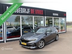 BMW 1-serie - 118i M Sport High Executive PANO/ACC/Camera/NAP