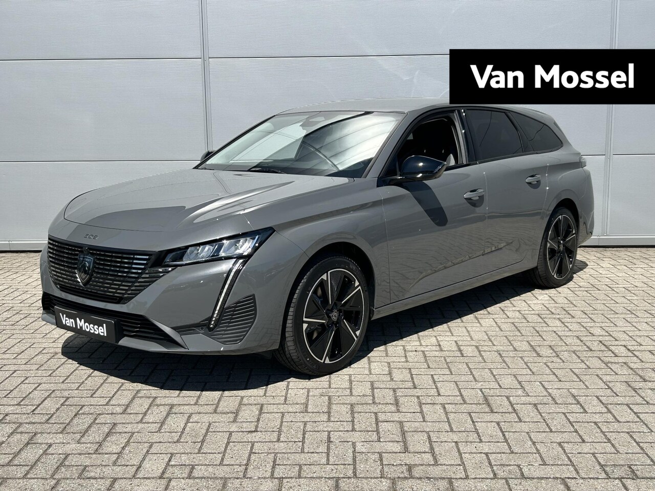 Peugeot e-308 SW - GT EV 54 kWh | 360 Camera | Keyless entry | Verwarmde voorruit | Adaptieve Cruise-Control - AutoWereld.nl