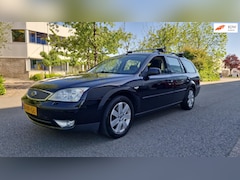 Ford Mondeo Wagon - 1.8-16V First Edition CRUISE TREKHAAK 2 X SLEUTELS