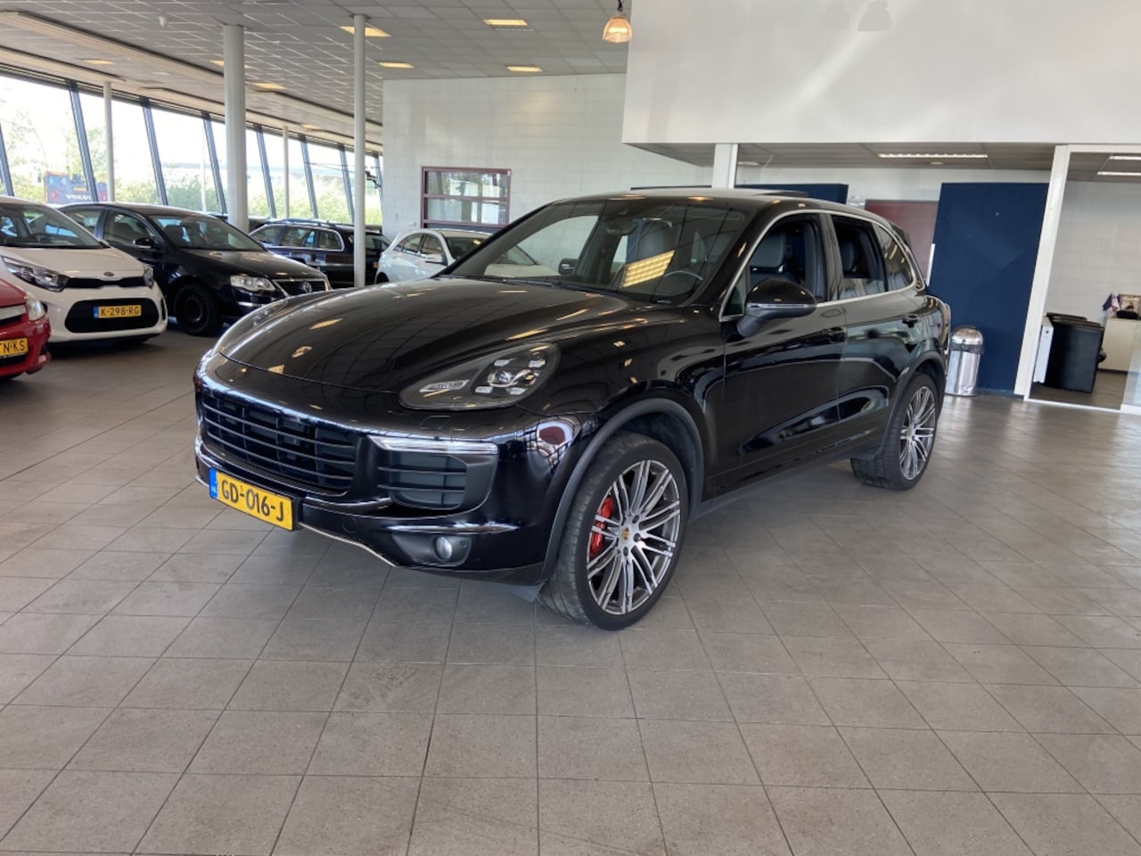 Porsche Cayenne - 3.0 S E-Hybrid 3.0 S E-Hybrid - AutoWereld.nl