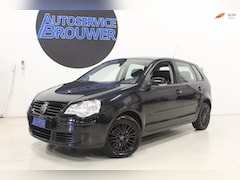Volkswagen Polo - 1.2-12V Trendline Airco PDC Elektrische ramen&spiegels