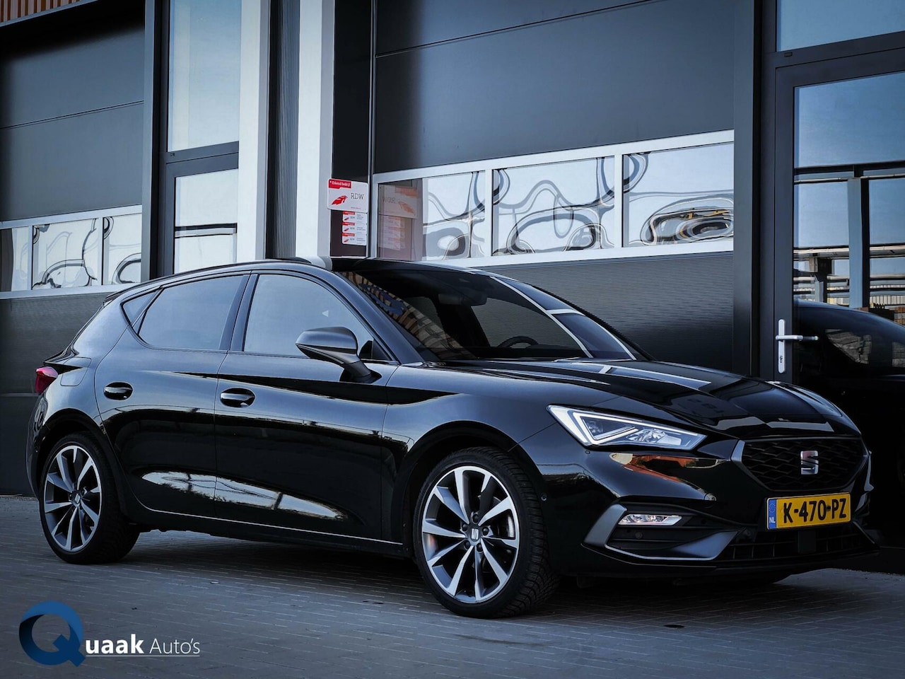 Seat Leon - 1.5 TSI FR Launch Edition | CARPLAY | LANE ASSIST | ACC | DEALER ONDERHOUDEN - AutoWereld.nl