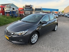 Opel Astra - 1.0 Business+ 5D BJ 2016 Lichte schade rondom