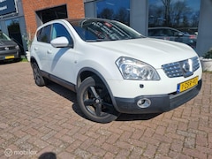 Nissan Qashqai - 2.0 Tekna Automaat , Pano , Navi ,
