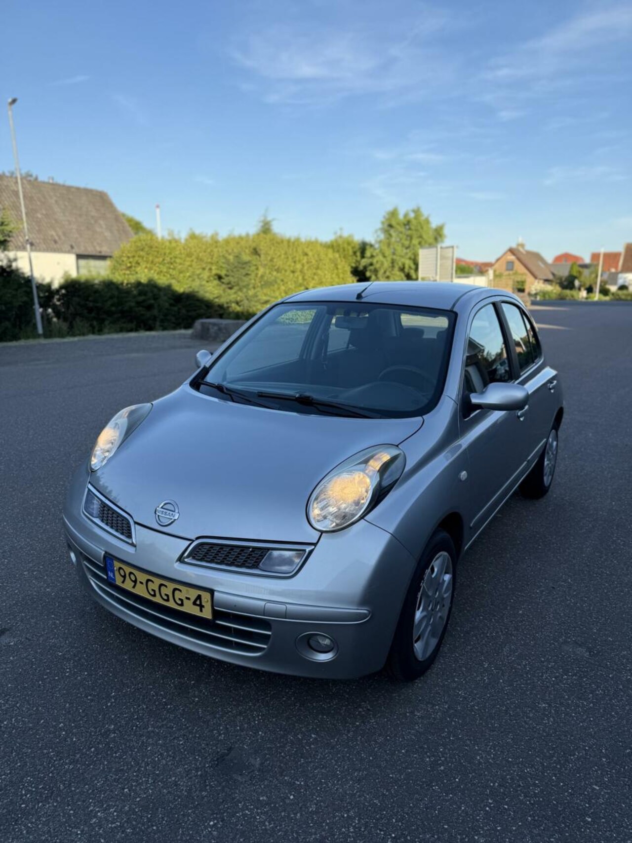Nissan Micra - 1.2 5-deurs Airco Bluetooth Dealer onderhouden - AutoWereld.nl