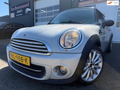 MINI Cooper - 1.6 Business Line met elec panoramdak en parkeersensoren en airco en stoelverwarming