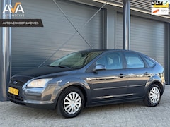 Ford Focus - 1.6-16V Trend, Cruise control, Airco, Trekhaak