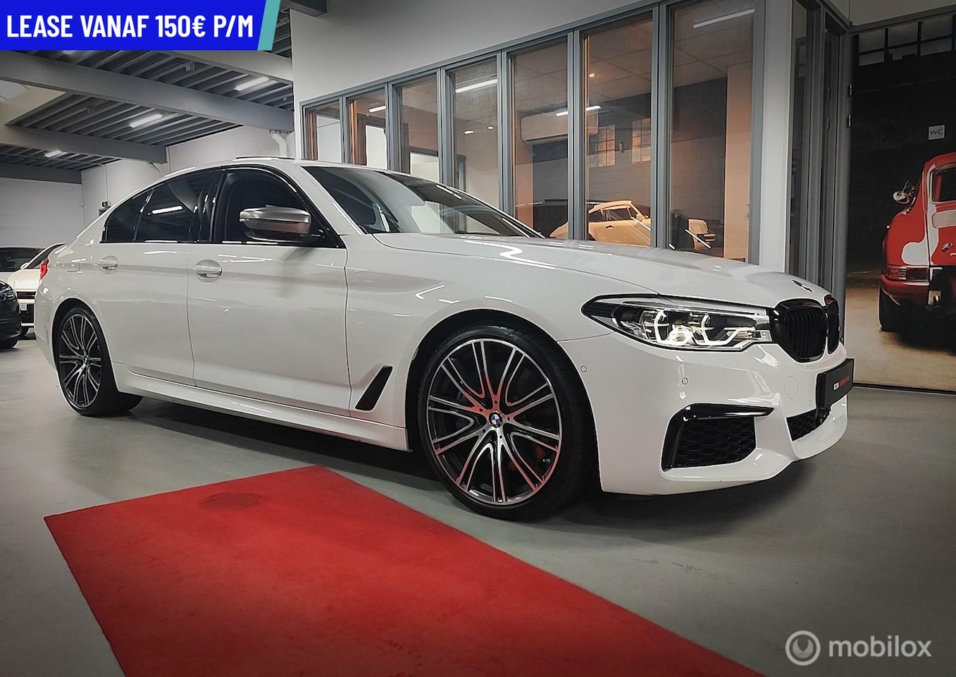 BMW 5-serie - M550i xDrive High. Exec. Open dak HEADUP ELEK STOELEN 360 CAMERA STOELKOELING DODEHOEK hea - AutoWereld.nl