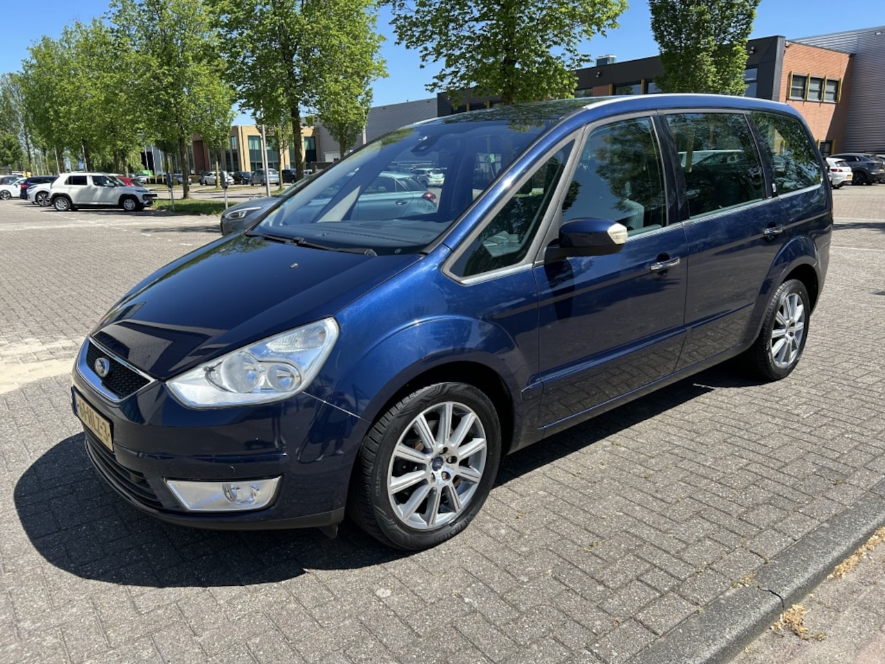 Ford Galaxy - 2.0-16V Ghia 2.0-16V Ghia - AutoWereld.nl
