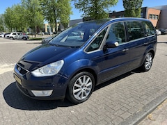 Ford Galaxy - 2.0-16V Ghia 7 PERS. CLIMA CRUISE TRHK NAP