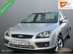Ford Focus - 1.6 Airco Cruise nieuwe apk Groot onderhoud