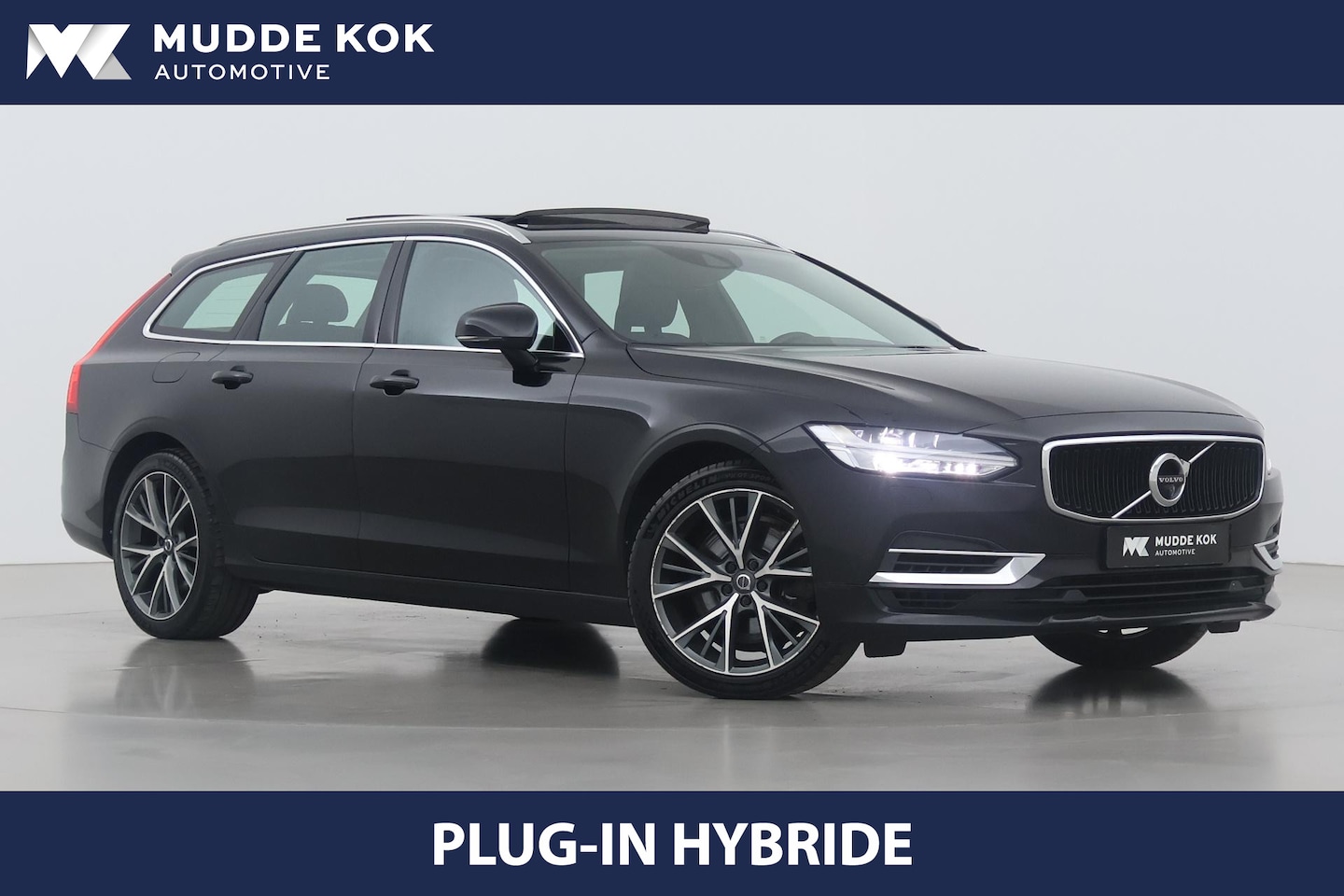 Volvo V90 - T8 AWD Momentum | Luchtvering Achter | ACC | Head-Up | Panoramadak | Stoel+Stuurverwarming - AutoWereld.nl