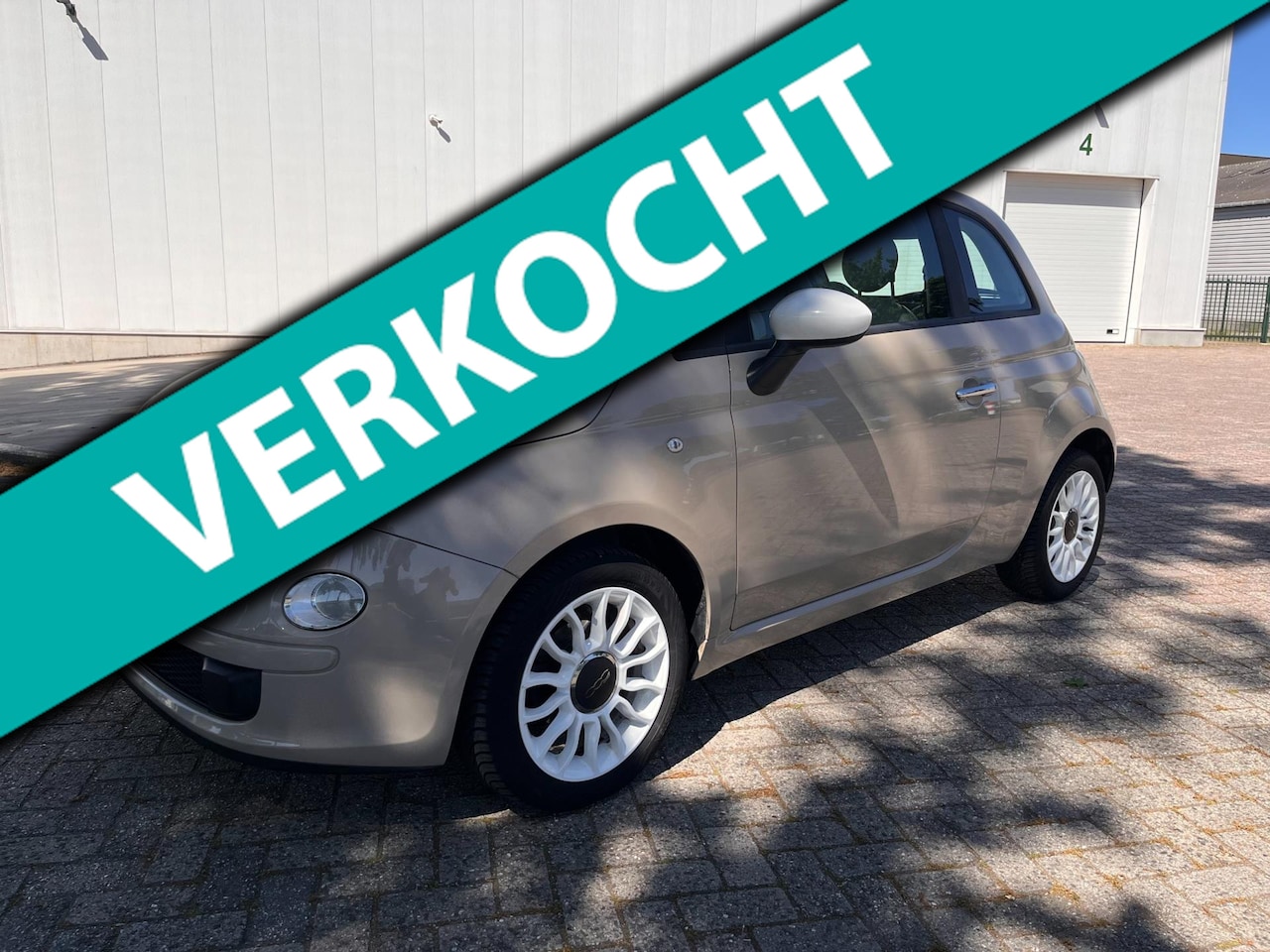 Fiat 500 - 1.2 lounge airco navigatie apple carplay 2012 - AutoWereld.nl
