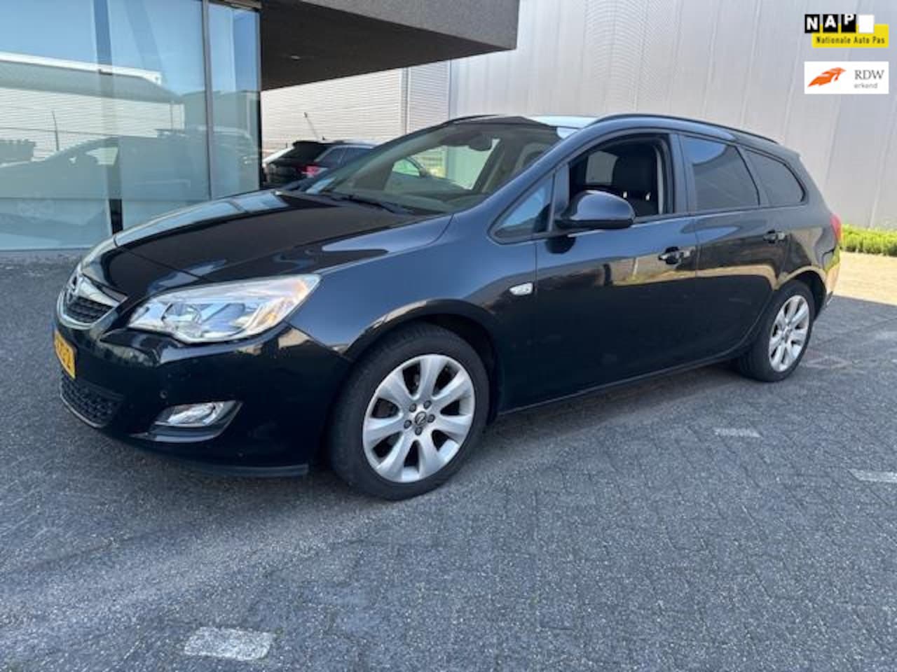 Opel Astra Sports Tourer - 1.4 Turbo Sport AIRCO BJ 8-2012 APK 12-2025 - AutoWereld.nl