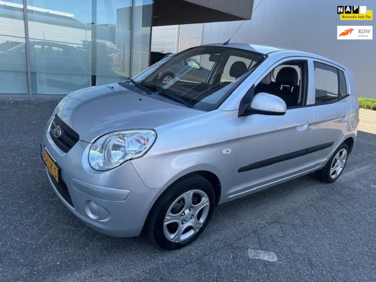 Kia Picanto - 1.0 X-pect 1.0 X-pect, BJ 5-2010, APK:12-2025 - AutoWereld.nl