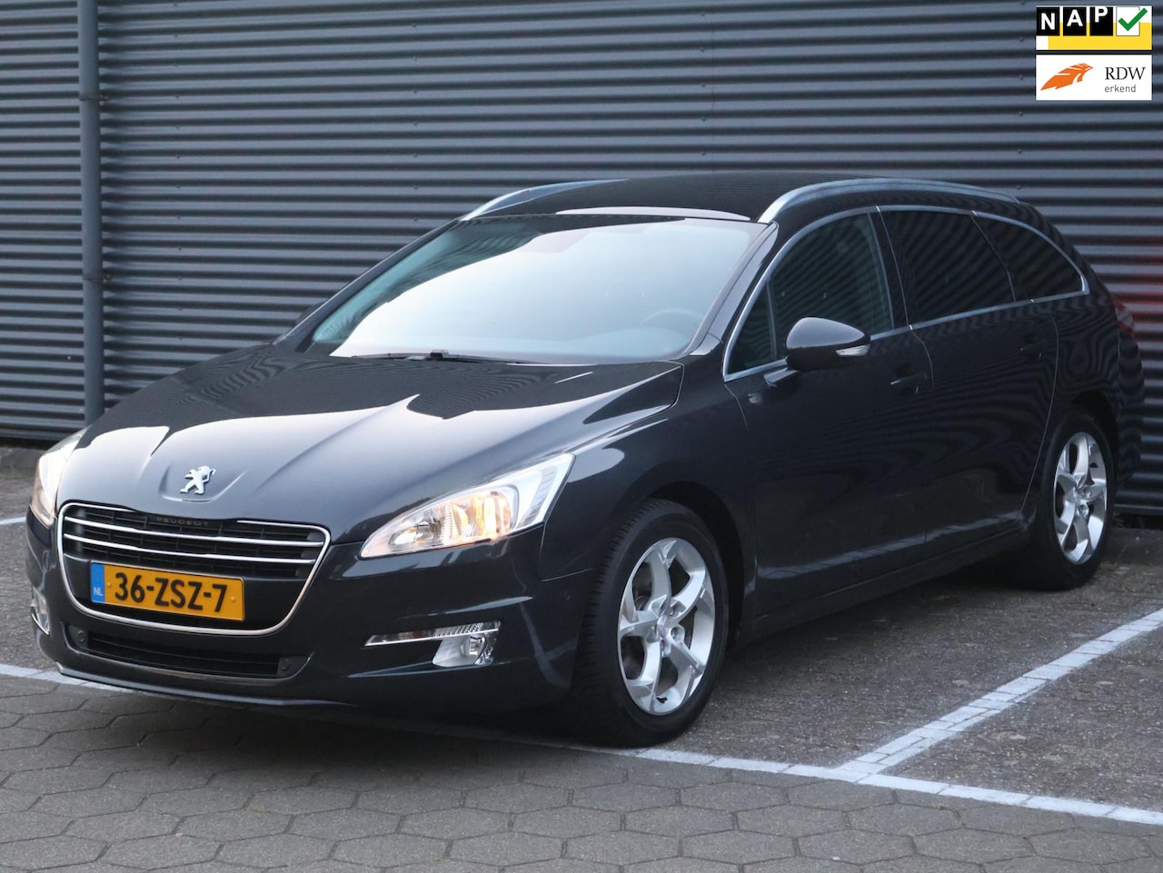 Peugeot 508 SW - 1.6 THP Blue Lease Executive|Climate|Nav|PDC|Pano - AutoWereld.nl