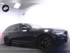 BMW 5-serie Touring - 530e xDrive M Sport/Pano dak/20 inch/Acc/Leder