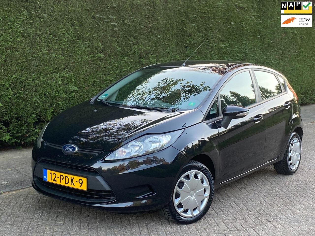 Ford Fiesta - 1.25 AIRCO/RIJDT SUPER/5DRS/APK 5-2026/TREKHAAK! - AutoWereld.nl