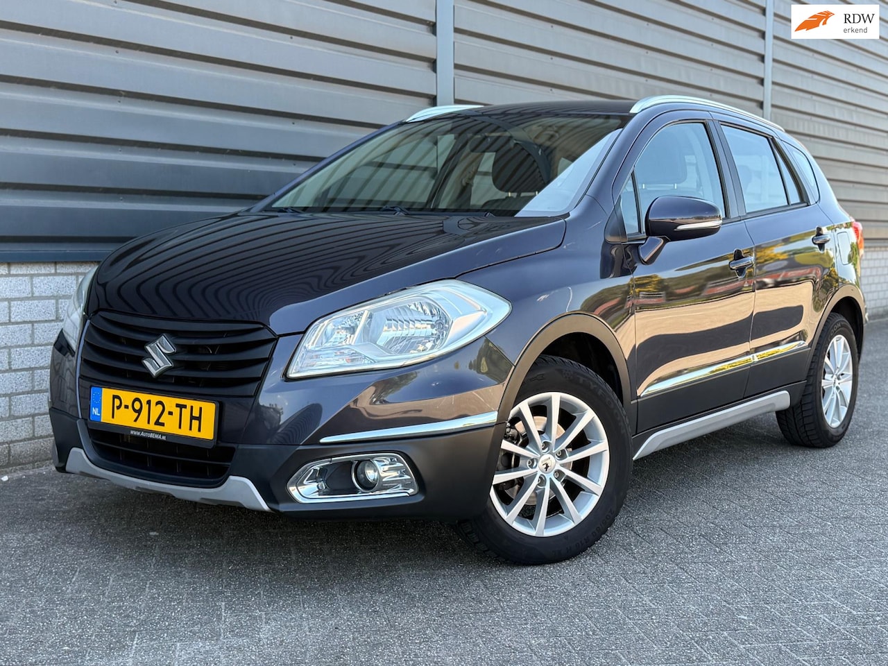 Suzuki SX4 S-Cross - 1.6 Limited Edition Cruise Airco TOPSTAAT!! - AutoWereld.nl