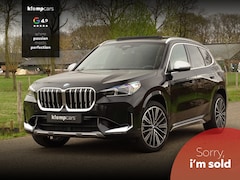 BMW X1 - xDrive23i | Trekhk | H+K | HUD | 1eEig | Ad.Cruise | Pano | Full Options