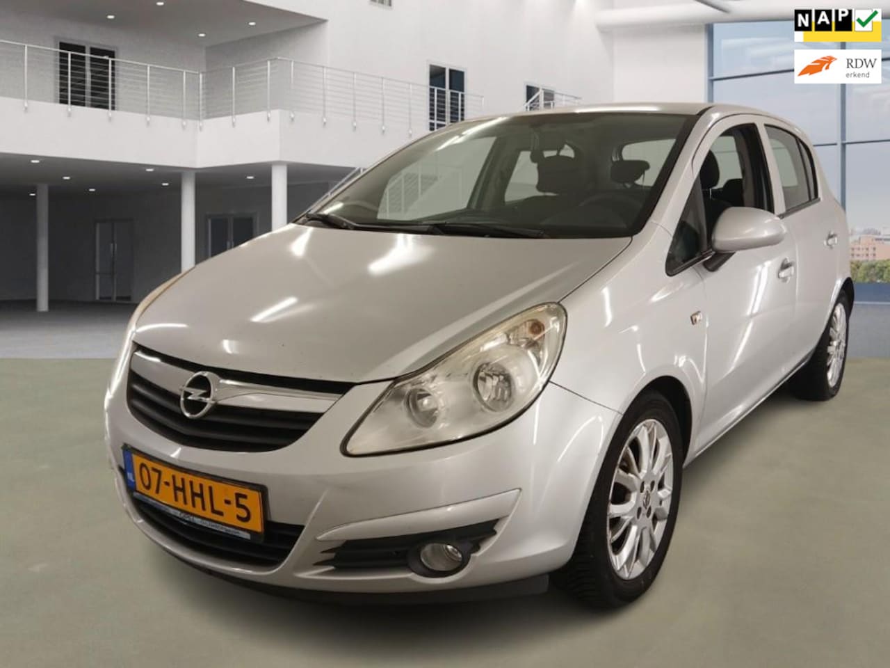 Opel Corsa - 1.4-16V Enjoy 1.4-16V Enjoy - AutoWereld.nl