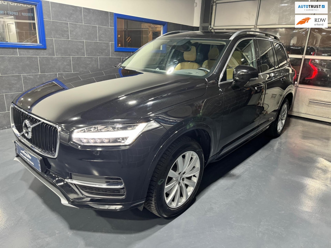 Volvo XC90 - 2.0 T6 320PK - 7 zits - Pano - Leder - Standkachel - Carplay - Navi - AutoWereld.nl