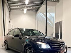 Mercedes-Benz C-klasse - AMG C63