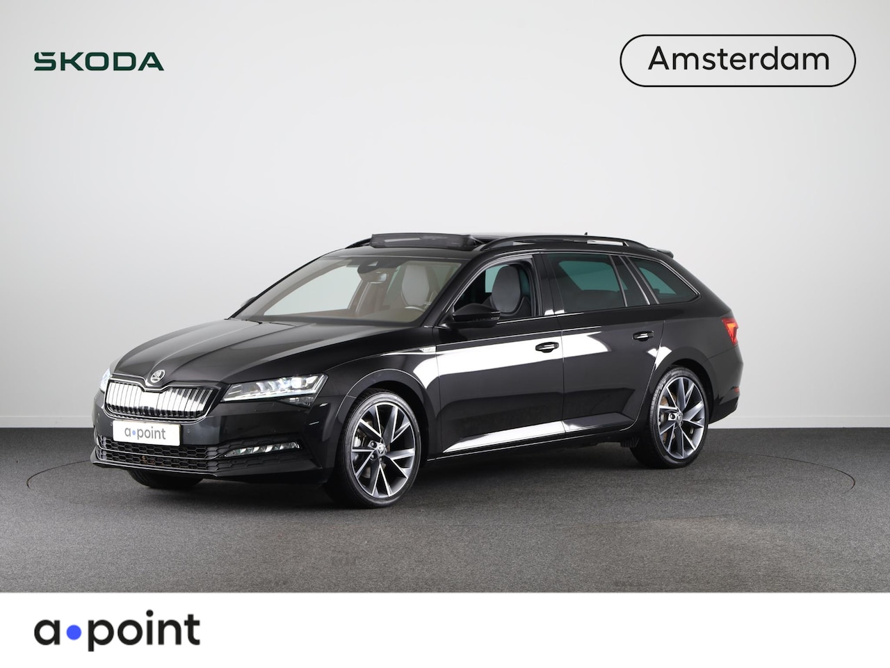 Skoda Superb Combi - 1.4 TSI iV Sportline Business 218pk | Panoramadak | Adaptieve cruise controle | Verwarmbar - AutoWereld.nl