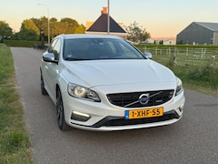 Volvo V60 - 1.6 D2 R-Design (bj 2014) LED|NAV|PDC|PARELMOER