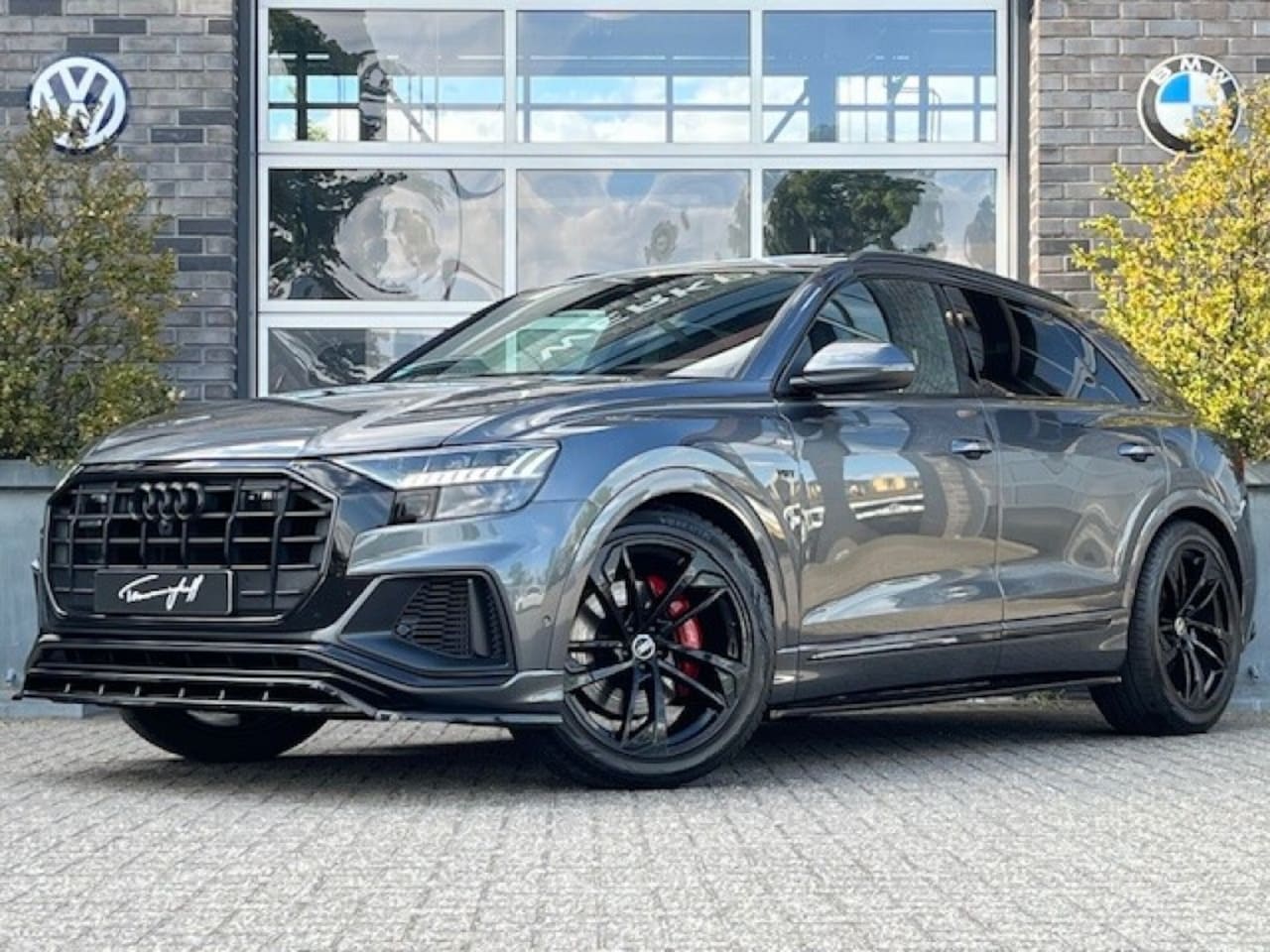 Audi Q8 - 55 TFSI Q S-LINE - MAXTON - PANO - 4-W. BEST. - 22 INCH - AutoWereld.nl
