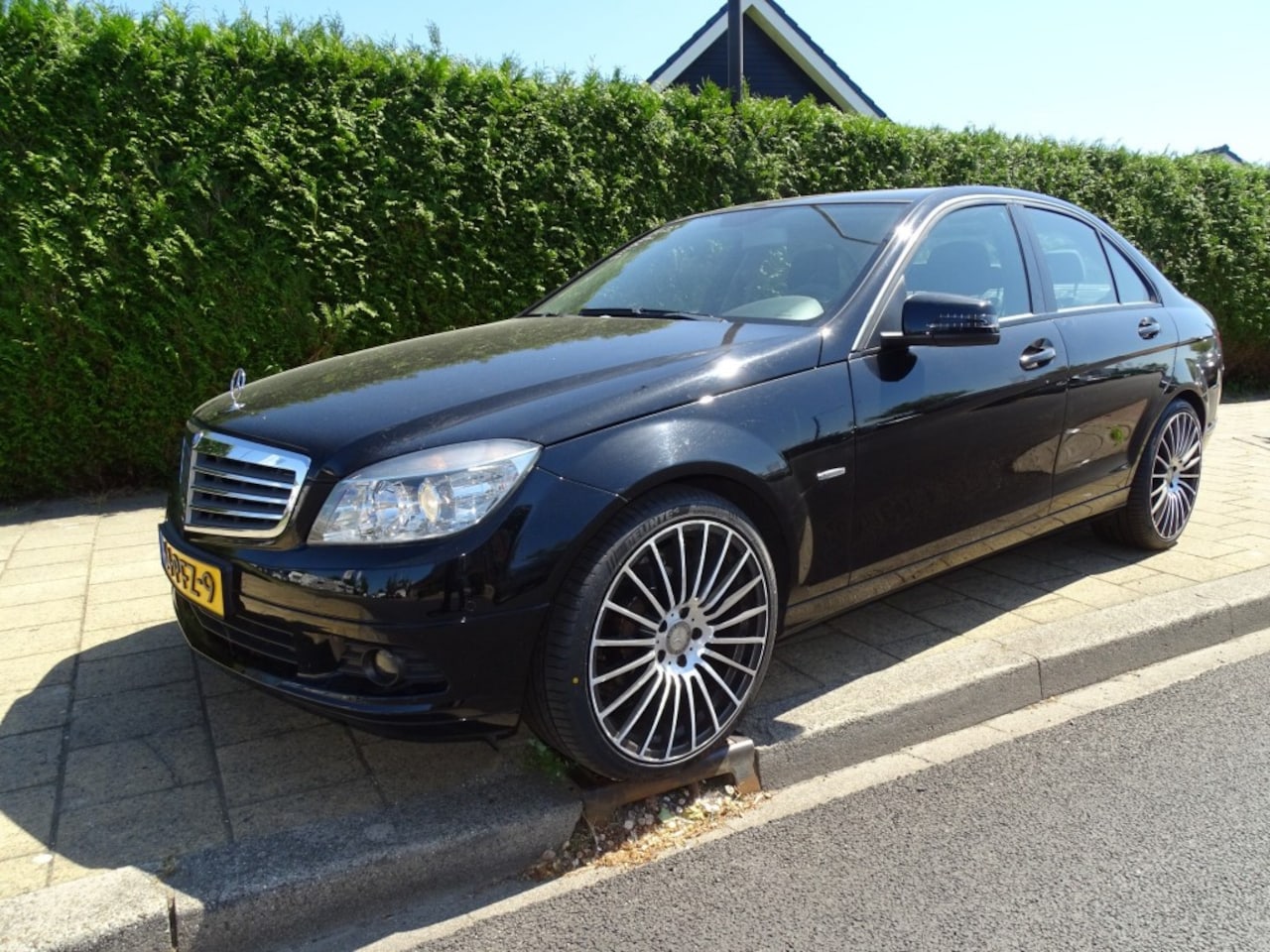 Mercedes-Benz C-klasse - 180 CGI BE.BNS CL-Navi-Blth-TrKh-Pdc-Clima - AutoWereld.nl
