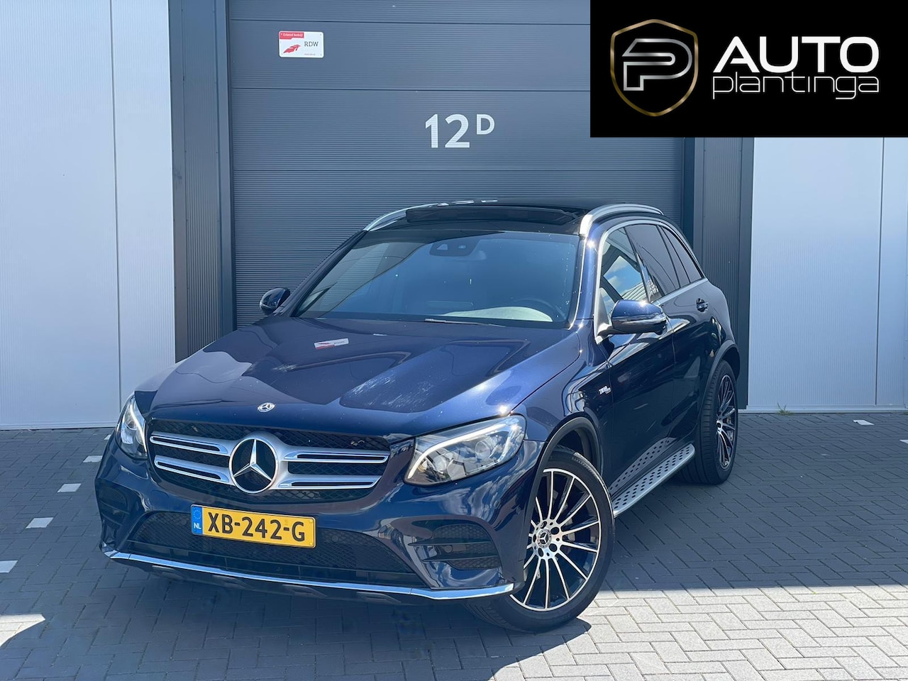 Mercedes-Benz GLC-klasse - 250 4MATIC Business Solution AMG 211PK | NL AUTO | Volledige Historie | Afneembare Trekhaa - AutoWereld.nl