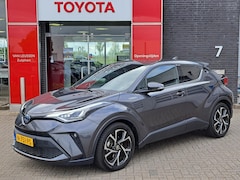 Toyota C-HR - 2.0 Hybrid Style Luxury TREKHAAK STOELVERWARMING NAVIGATIE ELEK. SPIEGELS CRUISE CONTROL