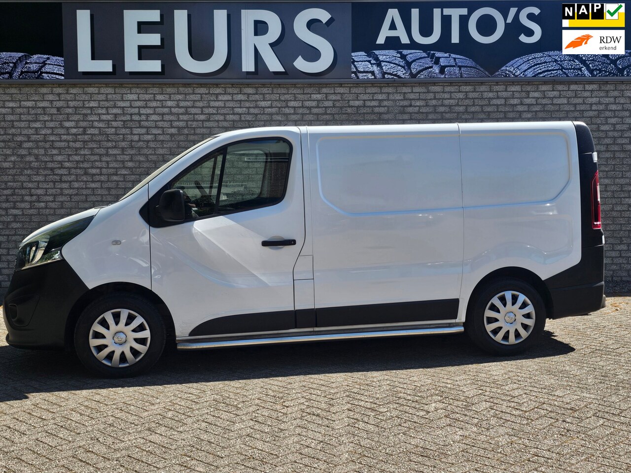 Opel Vivaro - 1.6 CDTI L1H1 Edition Trekhaak/Airco/Pdc - AutoWereld.nl