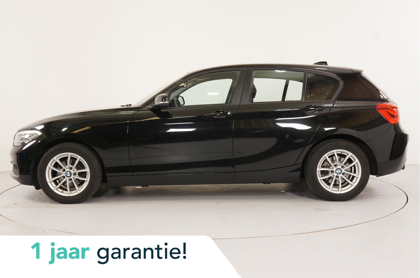 BMW 1-serie - 118i Corporate Lease | Climate | Cruise | LM 16" | Navigatie | - AutoWereld.nl