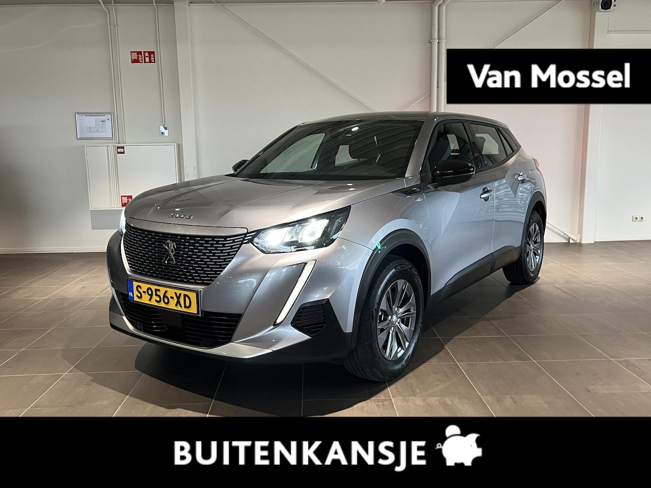 Peugeot e-2008 - EV Active Pack 50 kWh | Camera | Navigatie | Climate control - AutoWereld.nl