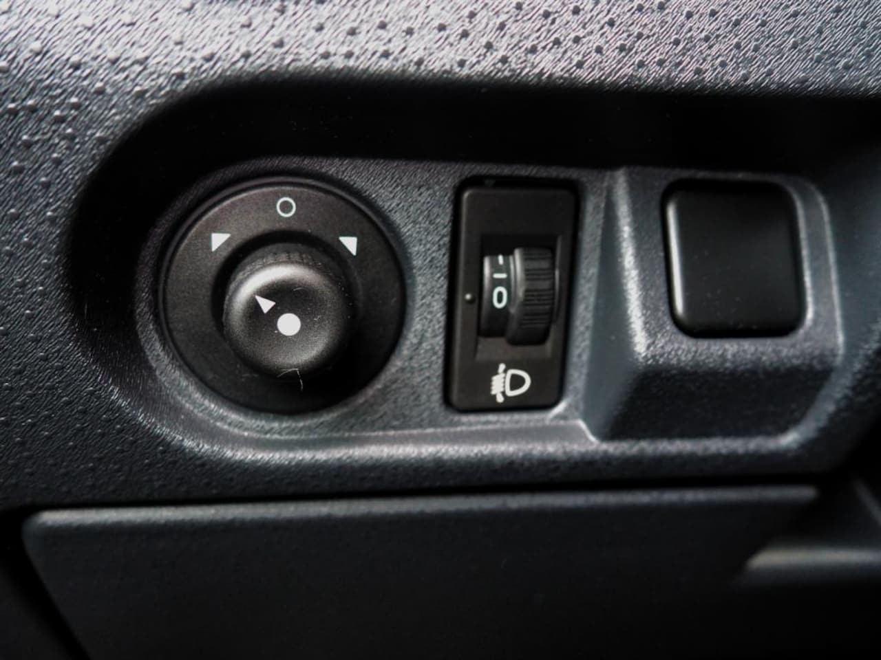 Citroën C3 - 1.4 Ligne Ambiance CLIMA CRUISE TREKHAAK PARKEER S.