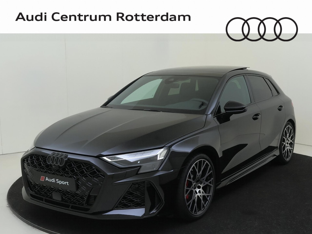 Audi RS3 - Sportback RS 3 | Aluminium optiek in het interieur | Assistentiepakket Rijden en Parkeren - AutoWereld.nl