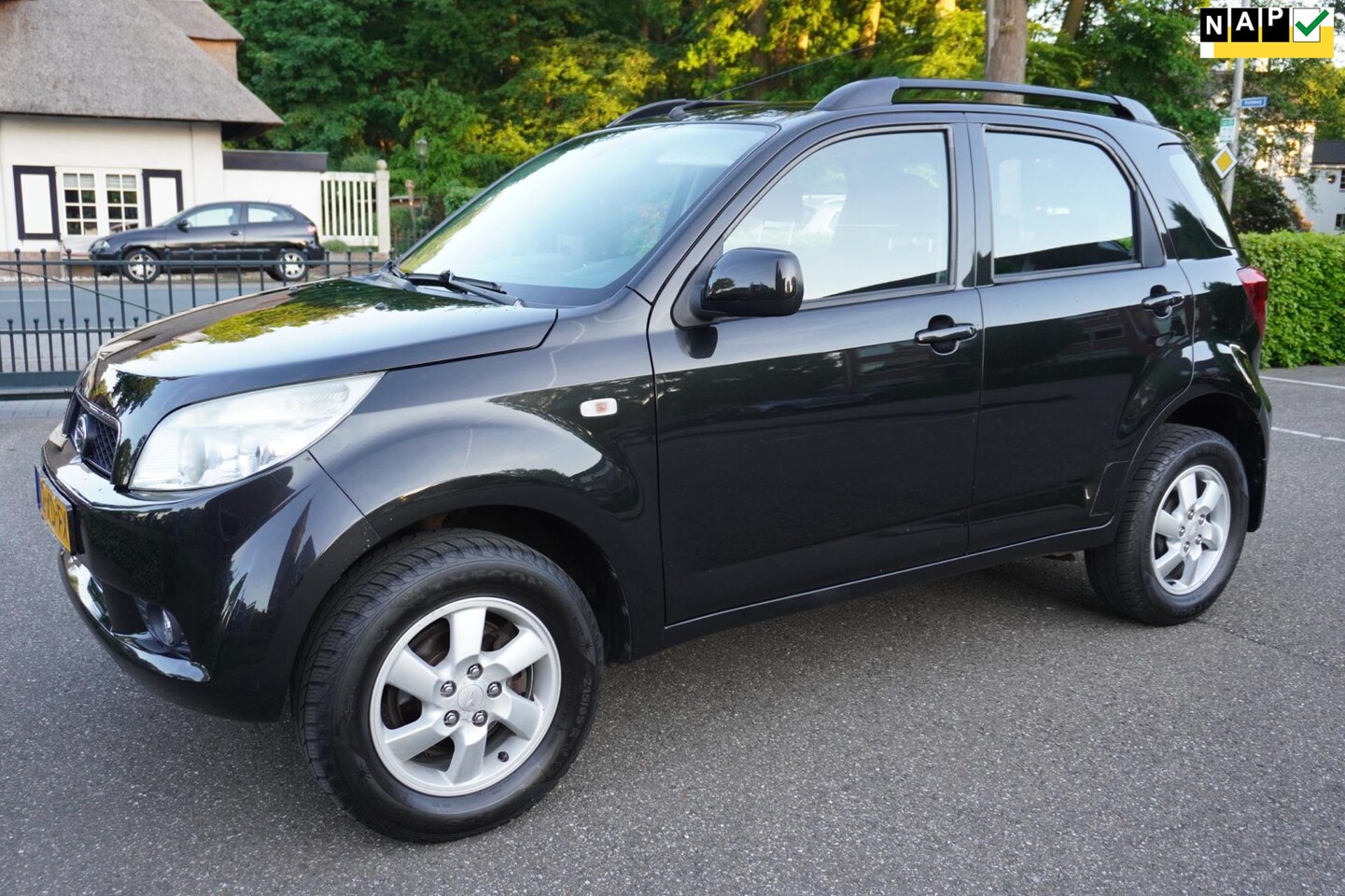 Daihatsu Terios - 1.5-16v Expedition 2WD Airco Trekhaak - AutoWereld.nl