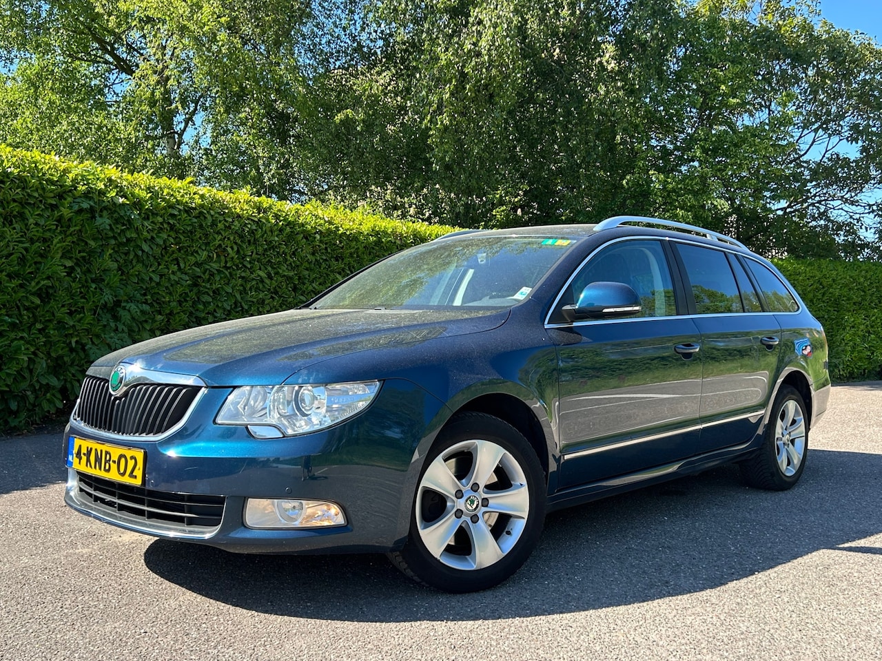 Skoda Superb Combi - 1.4 TSI Greentech Ambition Business Line | 1e Eigenaar | Navi | Clima | 16" Velgen | PDC | - AutoWereld.nl