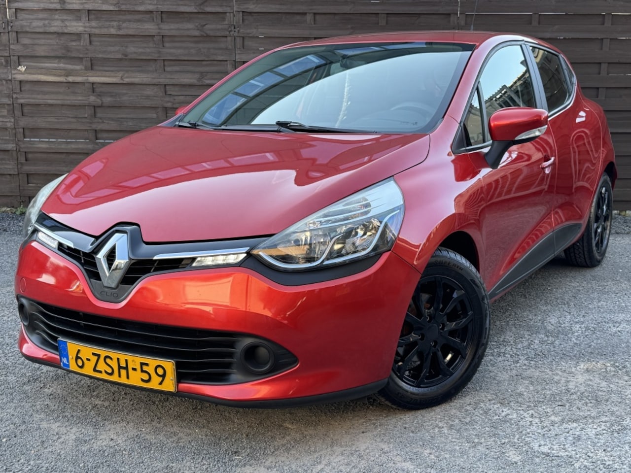 Renault Clio - 0.9 TCe Expression 0.9 TCe Expression - AutoWereld.nl