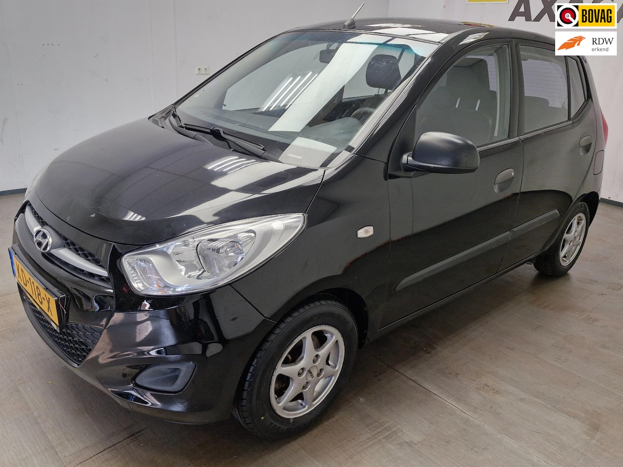 Hyundai i10 - 1.2 i-Drive GARANTIE ! NIEUWE APK ! NIEUWE BANDEN ! - AutoWereld.nl