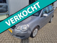 Volkswagen Polo - 1.4-16V Optive / airco / 5 deurs / nieuwe apk