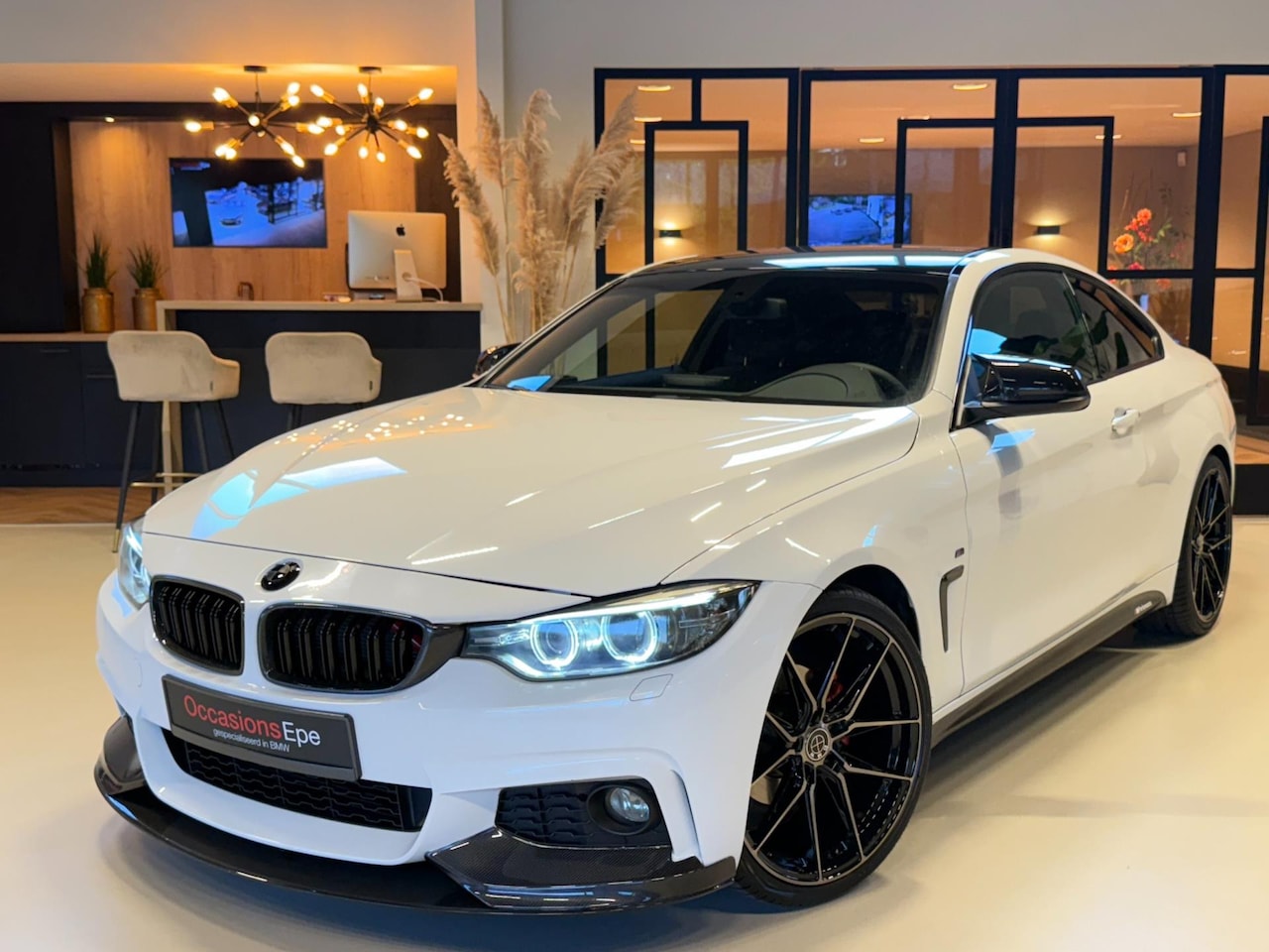 BMW 4-serie Coupé - 420i M-Performance Pack Carbon 20'inch - AutoWereld.nl