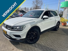 Volkswagen Tiguan - 1.4 TSI CL Bns, Nav, Led, Carplay, 18" inch